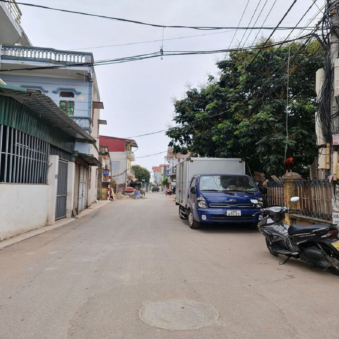 Sẵn nhà 4 tầng mới 200m2 sàn đường lớn cạnh Học viện NN Trâu Quỳ, Gia Lâm chỉ 8 tỷ x. Lh 0989894845 - Ảnh 2